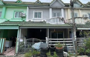 ทรัพย์สถาบันโดย GHB ทาวน์เฮาส์ สินทรัพย์ 1 (Baan Sinsup 1 Rangsit-Klong 4)