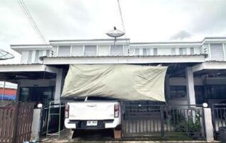 ทรัพย์สถาบันโดย GHB ทาวน์เฮาส์ โมเดิร์นอาร์ท