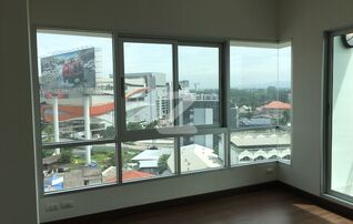 ห้องนอนใหญ่