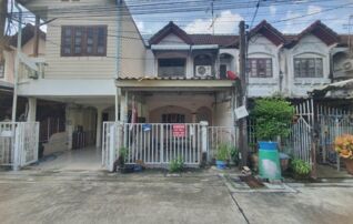 ทรัพย์สถาบันโดย GHB ทาวน์เฮาส์ เค.ซี.เนเชอรัลวิลล์ (K.C. Natural Ville Ramkhamhaeng)