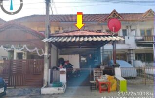 ทรัพย์สถาบันโดย GHB ทาวน์เฮาส์ ซอยถนนเลียบคลองชลประทาน ถนนเชียงใหม่-ฮอด