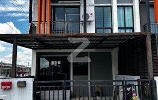 🎊🎊 ขายบ้านทาวน์โฮม 2 ชั้น 🏠🏠 เนื้อที่ 18.7 ตารางวา ต่อเติมหน้า-หลังบ้าน เรียบร้อย  พร้อมเข้าอยู่ได้เลย : เจ้าของขายเอง (งดรับนายหน้า)