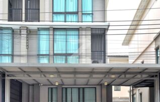 [เจ้าของขายเอง] ขายบ้านทาวน์โฮม (แนวบ้านแฝด) 3.5 ชั้น หน้ากว้าง 7.5 เมตร (จอดรถได้ 2-3 คัน) หมู่บ้าน Patio พัฒนาการ ซ.32         : เจ้าของขายเอง (งดรับนายหน้า)