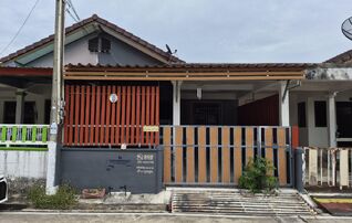 ทรัพย์สถาบันโดย GHB ทาวน์เฮาส์ แสนสุข (Kraiwong 5)