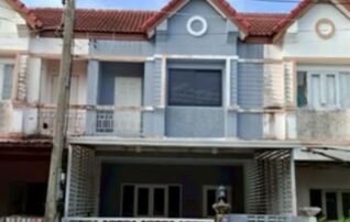 ทรัพย์สถาบันโดย GHB ทาวน์เฮาส์ แพรมาพรลำลูกกาคลอง 7