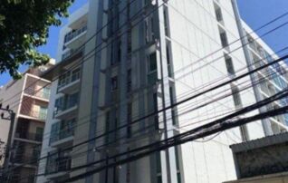 ทรัพย์สถาบันโดย GHB คอนโดใกล้ BTS สะพานควาย ชาโตว์ อินทาวน์ พหลโยธิน 14-2 (Chateau in Town Phaholyothin 14-2)