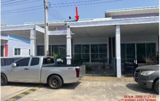 ทรัพย์สถาบันโดย GHB ทาวน์เฮาส์ ทรัพย์มณี 999 (Sapmanee 999 Phase 4 Maenam Khoo Soi 1)