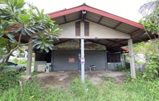 ทรัพย์สถาบันโดย อาคารสงเคราะห์ บ้านเดี่ยว  ถนนโชคชัย-เดชอุดม