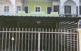 ทรัพย์สถาบันโดย GHB ทาวน์เฮาส์ ชุนชนเกิดชนะ
