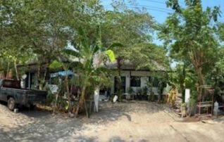ทรัพย์สถาบันโดย GHB บ้านเดี่ยว สันหิน