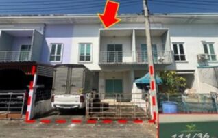 ทรัพย์สถาบันโดย GHB ทาวน์เฮาส์ เดอะเนเจอร์พาร์ค