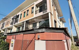 เจ้าของขายเอง ✨ บ้านเก่าอ้อนเองค่ะ เพื่อนบ้านน่ารัก สงบ ทาวน์เฮ้าส์หลังมุม 🏡 หมู่บ้านเดอะโมสท์ สามวา-มีนบุรี  : เจ้าของขายเอง (งดรับนายหน้า)
