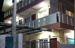 บ้านเปี่ยมสุข