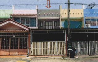 ทรัพย์สถาบันโดย GHB ทาวน์เฮาส์ เปรมปรีดิ์