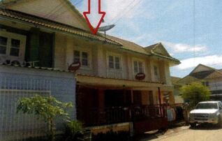 ทรัพย์สถาบันโดย GHB ทาวน์เฮาส์ พฤกษาบี