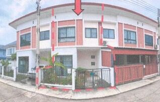 ทรัพย์สถาบันโดย GHB ทาวน์เฮาส์ บ้านโพธิ์ ฉะเชิงเทรา