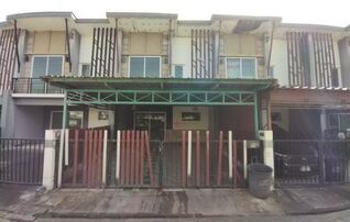 ทรัพย์สถาบันโดย GHB ทาวน์เฮาส์ บางใหญ่ นนทบุรี