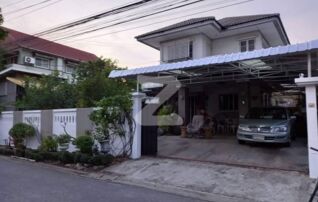 ขายบ้าน2ชั้น พร้อมบ้านน้อคดาวน์ อีก1หลัง มีห้องน้ำนอกและครัวนอก พร้อมที่ดิน เนื้อที่ 150 ตรว ในราคาเป็นกันเอง หมู่บ้านพลายรัตนะ : เจ้าของขายเอง (งดรับนายหน้า)