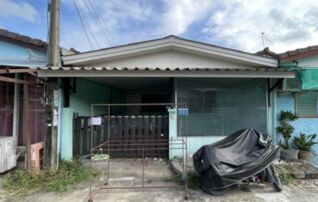 ทรัพย์สถาบันโดย GHB ทาวน์เฮาส์ กรีนการ์เด้นส์โฮม (Green Garden Home Klong 11)
