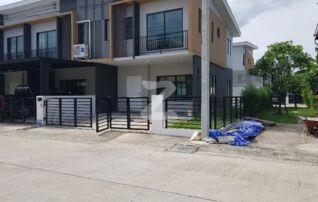 ให้เช่าทาวน์เฮาส์ติด ARL บ้านทับช้าง The Connect อ่อนนุช – วงแหวน : เจ้าของให้เช่าเอง (งดรับนายหน้า)