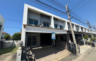 ทรัพย์สถาบันโดย JAM ทาวน์เฮาส์ ฮาบิทาวน์ เนสท์ ท่าข้าม-พระราม 2 (Habitown Nest Thakham-Rama 2)