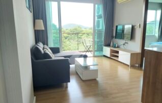 คอนโดสวยขนาด 49 Sqm.เฟอร์นิเจอร์ครบ ห้องสวยเงียบสงบ วิวฝั่งภูเขา ใกล้ห้างโรบินสัน เซ็นทรัล  ใกล้โรงเรียนอัสสัมชัญ ใกล้รพ.พญาไท ใกล้สถานีรถไฟ ศรีราชา : เจ้าของขายเอง (งดรับนายหน้า)