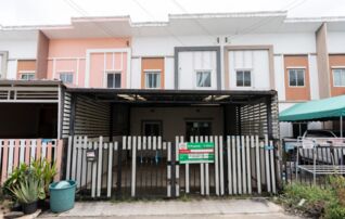ทรัพย์ธนาคารโดย KASIKORNBANK ทาวน์เฮาส์ ซอยภายในโครงการ ถนนเลียบคลองสี่วาตากล่อม