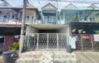 ทรัพย์สถาบันโดย GHB ทาวน์เฮาส์ เมืองสมุทรปราการ สมุทรปราการ