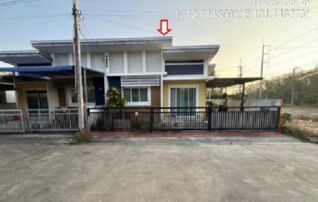 ทรัพย์สถาบันโดย GHB บ้านแฝด เพชรไพลิน (Para Ville 8)