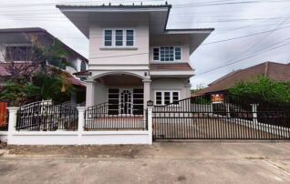 ทรัพย์สถาบันโดย JAM บ้านเดี่ยว บ้านรุ่งเรืองเลควิลล์ (Pingdoi Lake View)