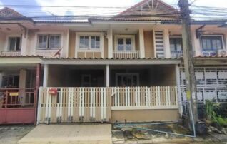 ทรัพย์สถาบันโดย GHB ทาวน์เฮาส์ พฤกษา 11