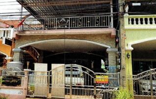 ทรัพย์สถาบันโดย GHB ทาวน์เฮาส์  เมืองปทุมธานี ปทุมธานี