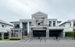 🏡บ้าน 𝐆𝐫𝐚𝐧𝐝 𝐁𝐚𝐧𝐠𝐤𝐨𝐤 𝐁𝐨𝐮𝐥𝐞𝐯𝐚𝐫𝐝สุขุมวิท-ศรีนครินทร์ 🏡 บ้านหลังใหญ่ในโคงการที่หายากในแถบนี้ โครงการมาพร้อมกับ Garage : เจ้าของขายเอง (งดรับนายหน้า)