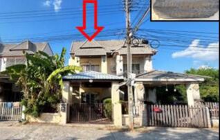 ทรัพย์สถาบันโดย GHB บ้านแฝด สวนศิลา