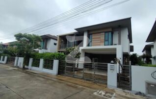 บ้านเดี่ยวให้เช่า (เจ้าของปล่อยเช่าเอง) ⭐ม.ธนาภิรมย์ นวนคร มีความเป็นส่วนตัวสูง ตัวบ้านขนาด 78 ตรว. เฟอร์นิเจอร์มีให้ครบ ติดแอร์ทั้งหลัง ห้องครัวมีครบ : เจ้าของให้เช่าเอง (งดรับนายหน้า)