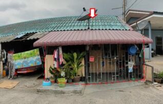 ทรัพย์สถาบันโดย GHB ทาวน์เฮาส์ ธิติมาโฮม