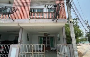 ทรัพย์ธนาคารโดย อาคารสงเคราะห์ ทาวน์เฮาส์ บ้านประชาชน