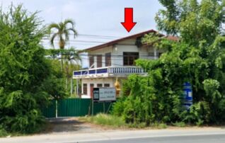 ทรัพย์สถาบันโดย บริษัท บริหารสินทรัพย์สุขุมวิท จำกัด ที่ดิน ถนนสายโพธิ์พระยา-อ่างทอง-ท่าเรือ (ทล.319)