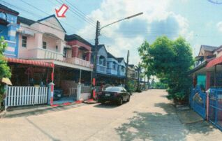 ทรัพย์สถาบันโดย GHB ทาวน์เฮาส์ เมืองระยอง ระยอง