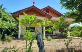 ทรัพย์สถาบันโดย GHB บ้านเดี่ยว ซอยโรงเรียนโดมประดิษฐ์ว ถนนทล.แผ่นดินหมายเลข 22