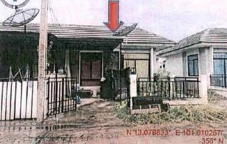 ทรัพย์สถาบันโดย GHB ทาวน์เฮาส์ เดอะ เซ็นทรัล ทาวน์