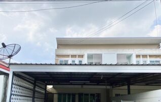 ทรัพย์สถาบันโดย GHB บ้านแฝด วังดู่