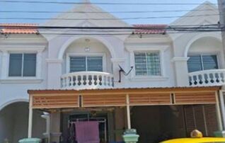 ทรัพย์สถาบันโดย GHB ทาวน์เฮาส์ นิรันดร์วิลล์ 10 (Nirun Ville 10)