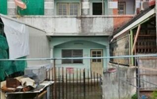 ทรัพย์สถาบันโดย GHB ทาวน์เฮาส์  บางบัวทอง นนทบุรี