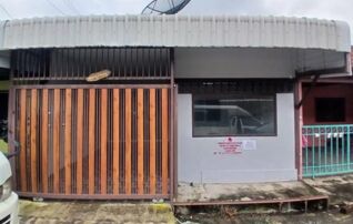 ทรัพย์สถาบันโดย GHB ทาวน์เฮาส์ เรือนสุข 2
