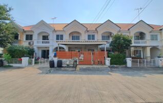 ทรัพย์สถาบันโดย JAM ทาวน์เฮาส์ นิรันดร์วิลล์ ศรีนครินทร์ (Nirun Ville Srinakarin)