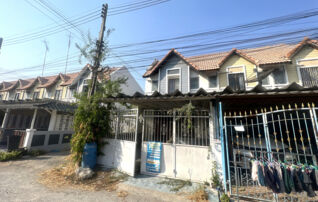ทรัพย์สถาบันโดย JAM ทาวน์เฮาส์ บ้านแฟมิลี่แลนด์ (Family Land)