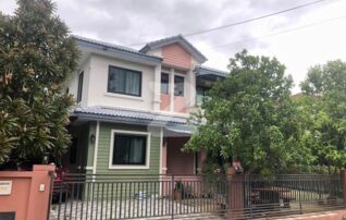 หมู่บ้านชลลดา วัดลาดปลาดุก 66.2 ตรว. 4 🛏️ 2 🛁 ต่อเติมจอด🚗 ได้ 3 คัน : เจ้าของขายเอง (งดรับนายหน้า)