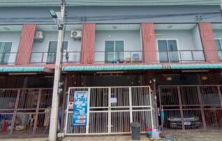 ทรัพย์สถาบันโดย GHB ทาวน์เฮาส์ นิวทาวน์บ้านปทุม-ลาดหลุมแก้ว (New Town Baan Pathum Latlumkaew)