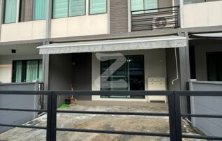 ขายบ้าน ทาวน์เฮาส์2ชั้น หมู่บ้านพลีโน่รังสิตคลองสี่-วงแหวน เจ้าของปล่อยขายเองราคา 1.85 ล้าน￼ : เจ้าของขายเอง (งดรับนายหน้า)